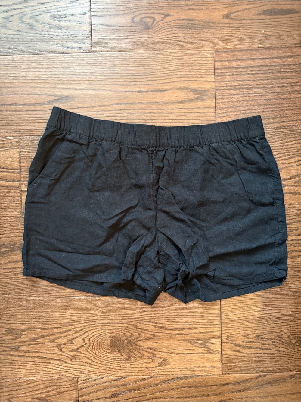 Black Women's Casual Linen Elastic-Waist Shorts